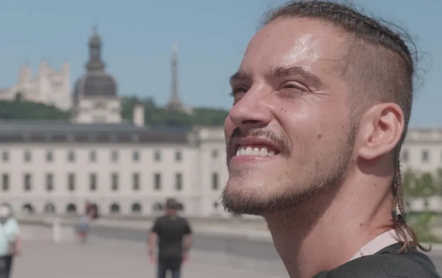 Projection documentaire : Les Roues du possible